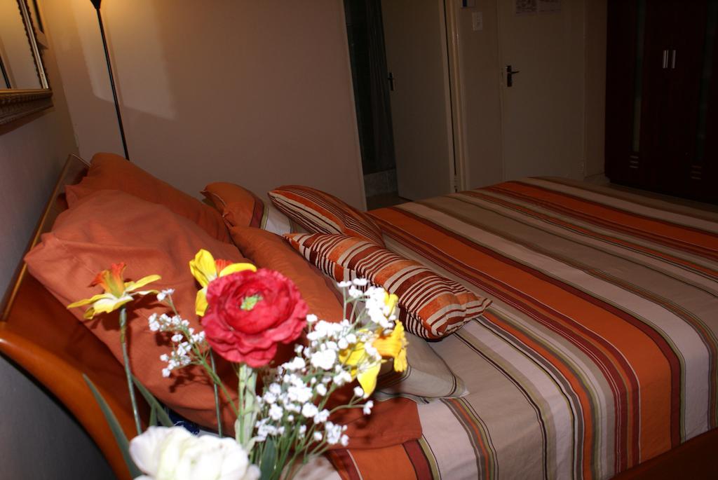 Ekhaya Lodge Pietermaritzburg Habitación foto